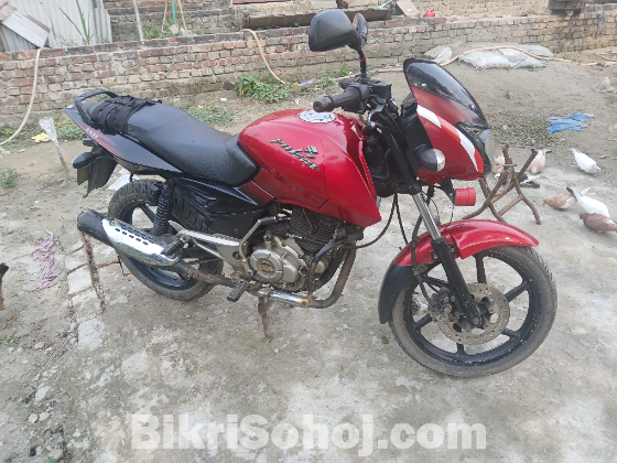 pulsar 150